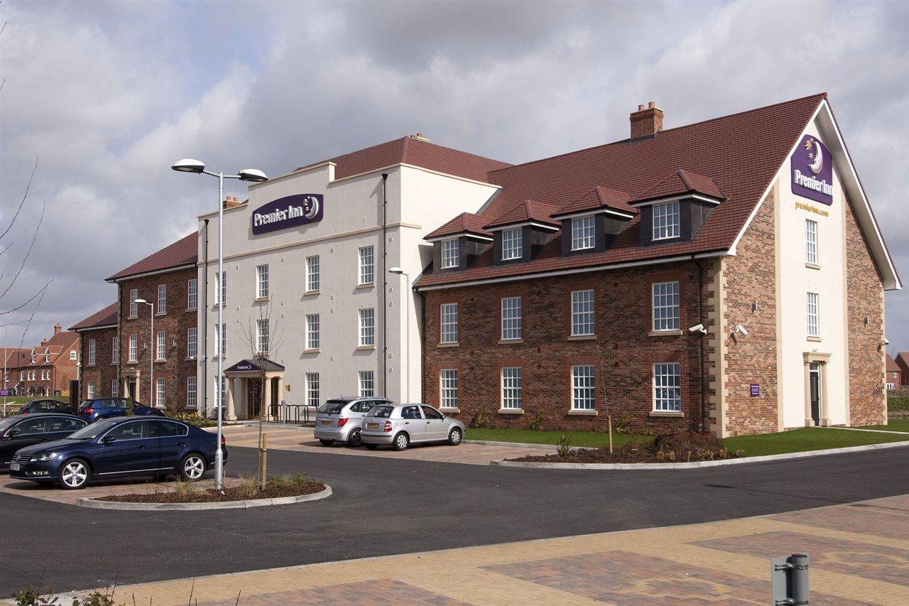 Premier Inn Bedford South Kempston Bagian luar foto