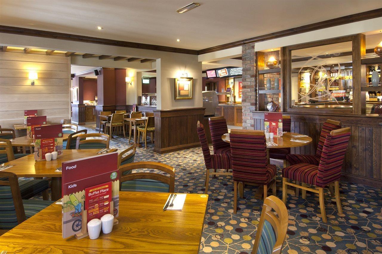 Premier Inn Bedford South Kempston Bagian luar foto